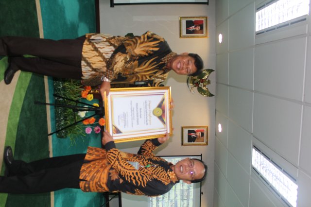 Penyerahan Sertifikat 08-08-2020